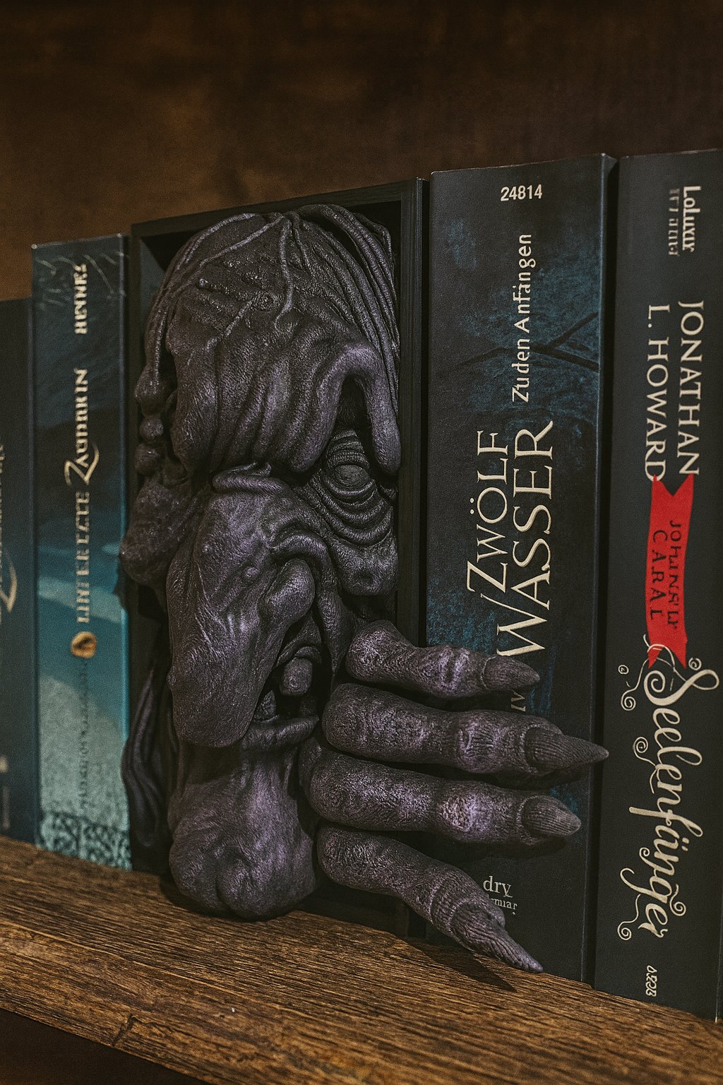 🧙‍♀️ Book Nook "Witch" – Schauriges Regal-Highlight