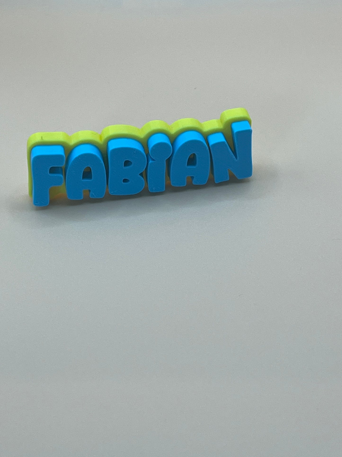 🧲 Personalisierter Namens-Magnet | Kühlschrankmagnet mit Wunschname – Farbauswahl, bis 10 Buchstaben