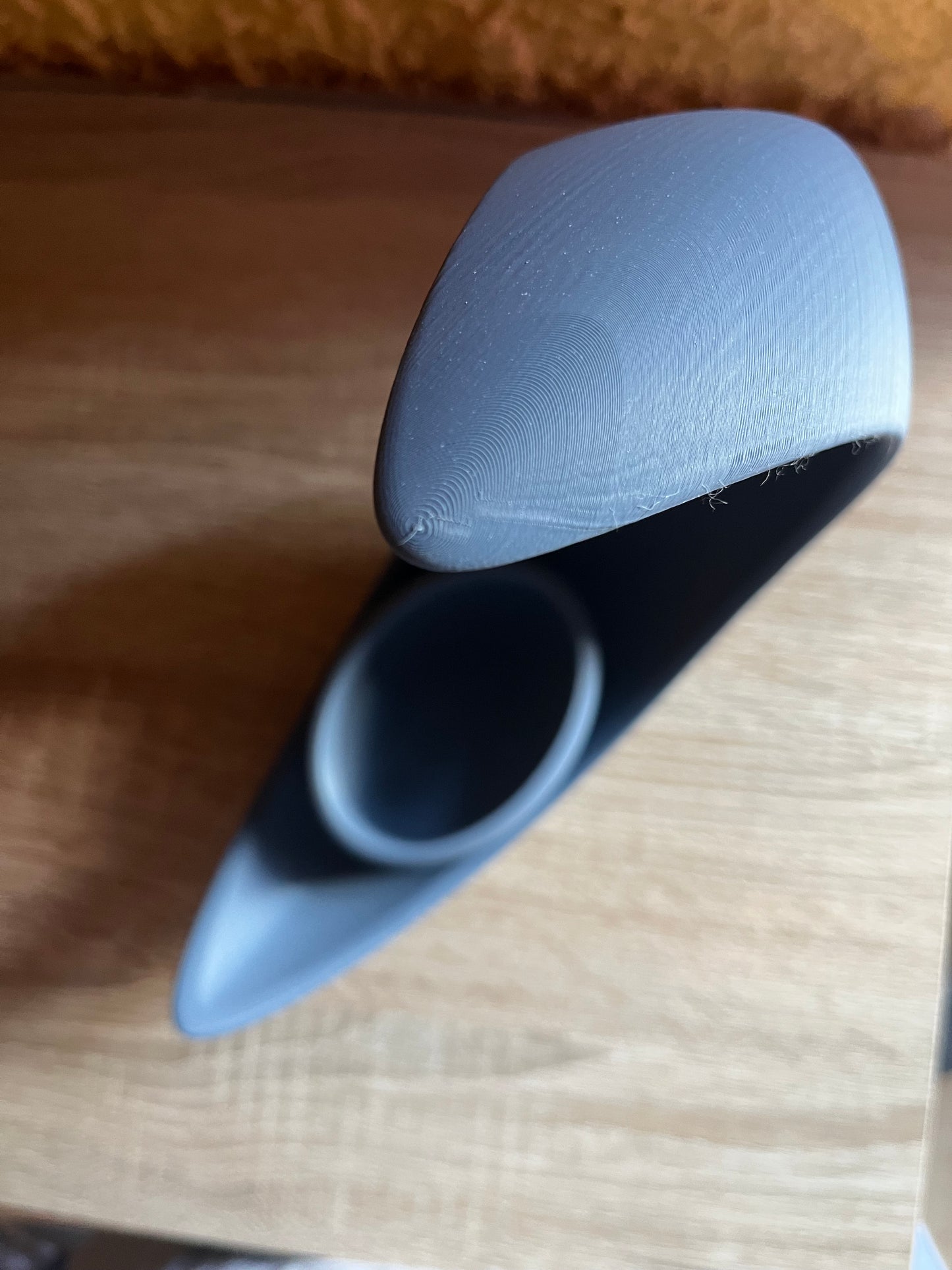 🌙 Dekorative Mondsichel mit integriertem Blumentopf – Stilvolle Pflanzen-Deko aus mattem PLA