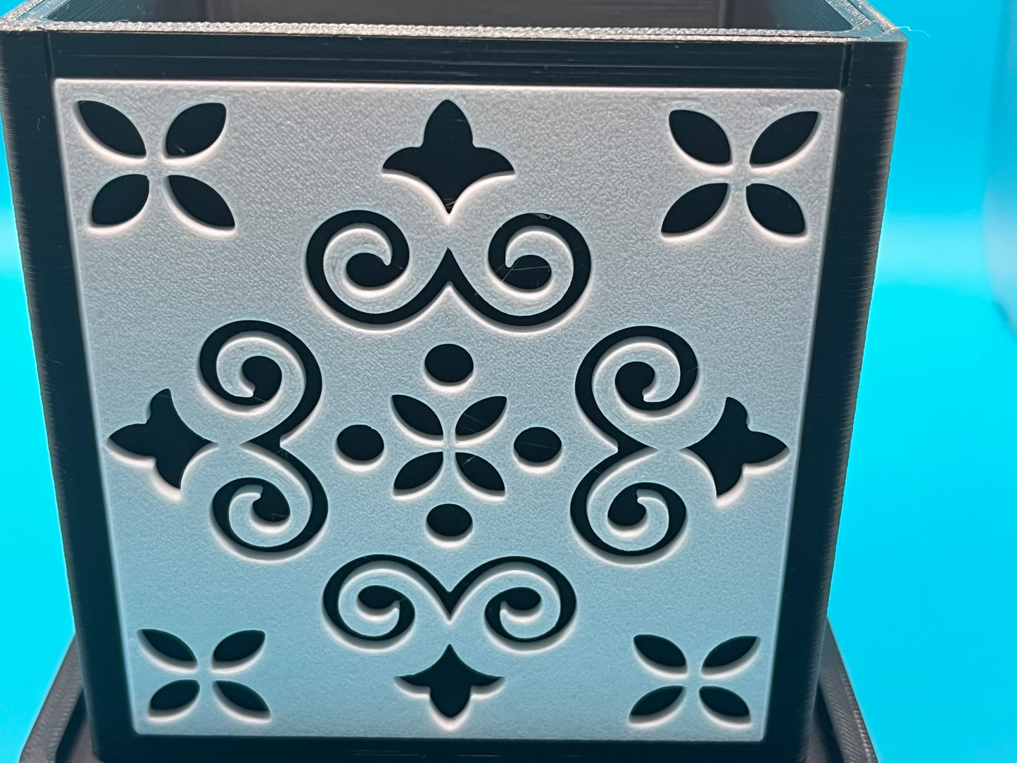 Quadratischer Design-Pflanzer mit portugiesischem Fliesenmuster – Modern & dekorativ aus PLA (100 mm)