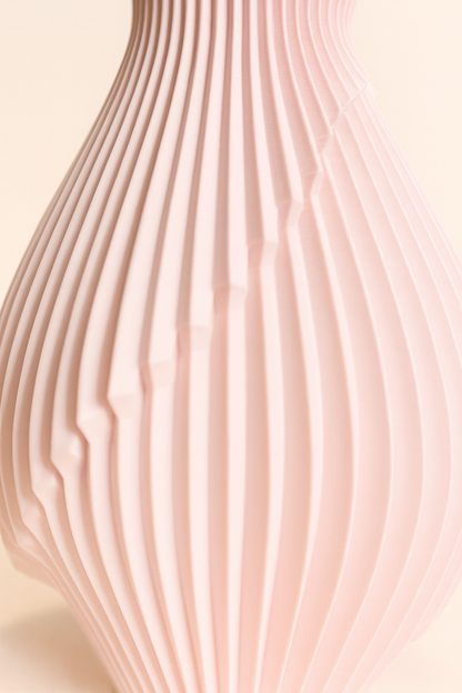 Bellvalier – Rillen-Vase mit Spiralstruktur (PLA) 🌀