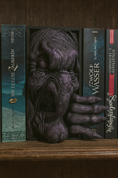 🧙‍♀️ Book Nook "Witch" – Schauriges Regal-Highlight