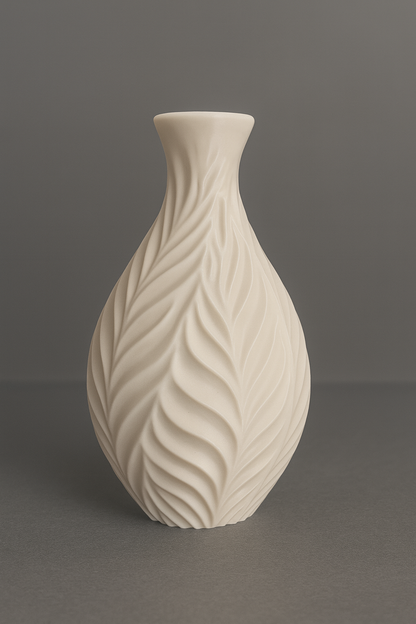 Vase „Flüsternde Blütenblätter“