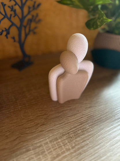 Liebespaar-Statue – Ausdruck von Liebe und Geborgenheit