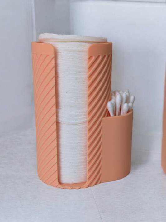 „MakeUpMate: kompakter, gerippter Bad-Organizer mit großem Fach für Wattepads und kleinem Fach für Wattestäbchen – 120×91×68 mm.“